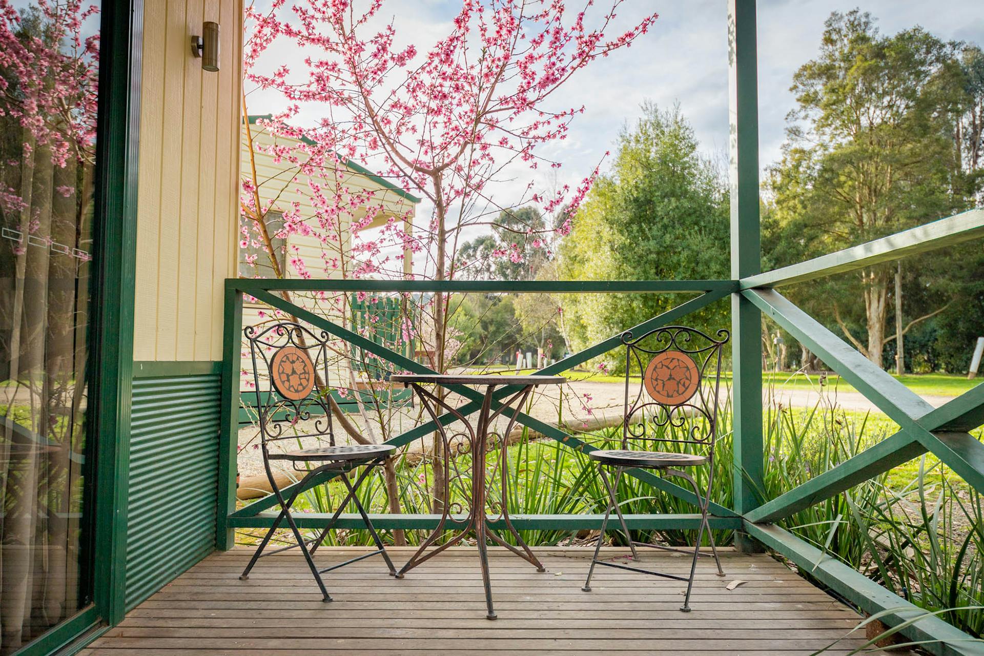 Eildon Riverfront Caravans & Cabins Breeze Holiday Parks